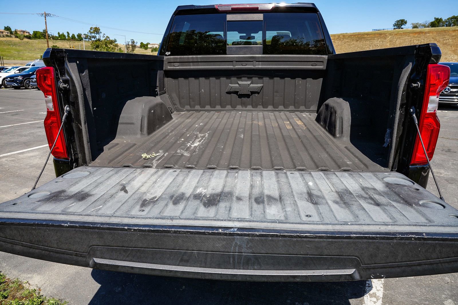 Used 2020 Chevrolet Silverado 1500 LT Trail Boss AWD/4WD image 23