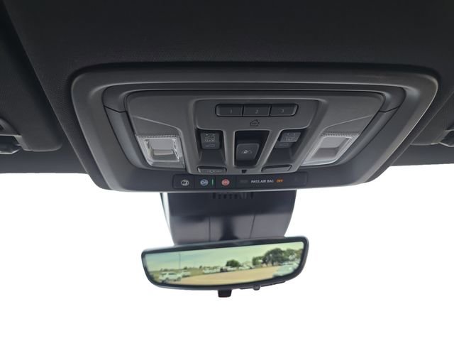 New 2026 GMC Sierra 1500 Denali w/ Technology Package AWD/4WD image 24