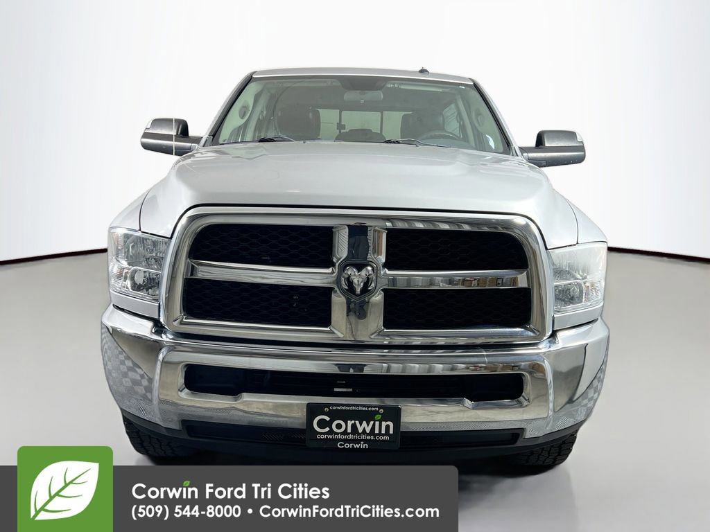 Used 2014 RAM 2500 Tradesman w/ Chrome Appearance Group AWD/4WD image 4