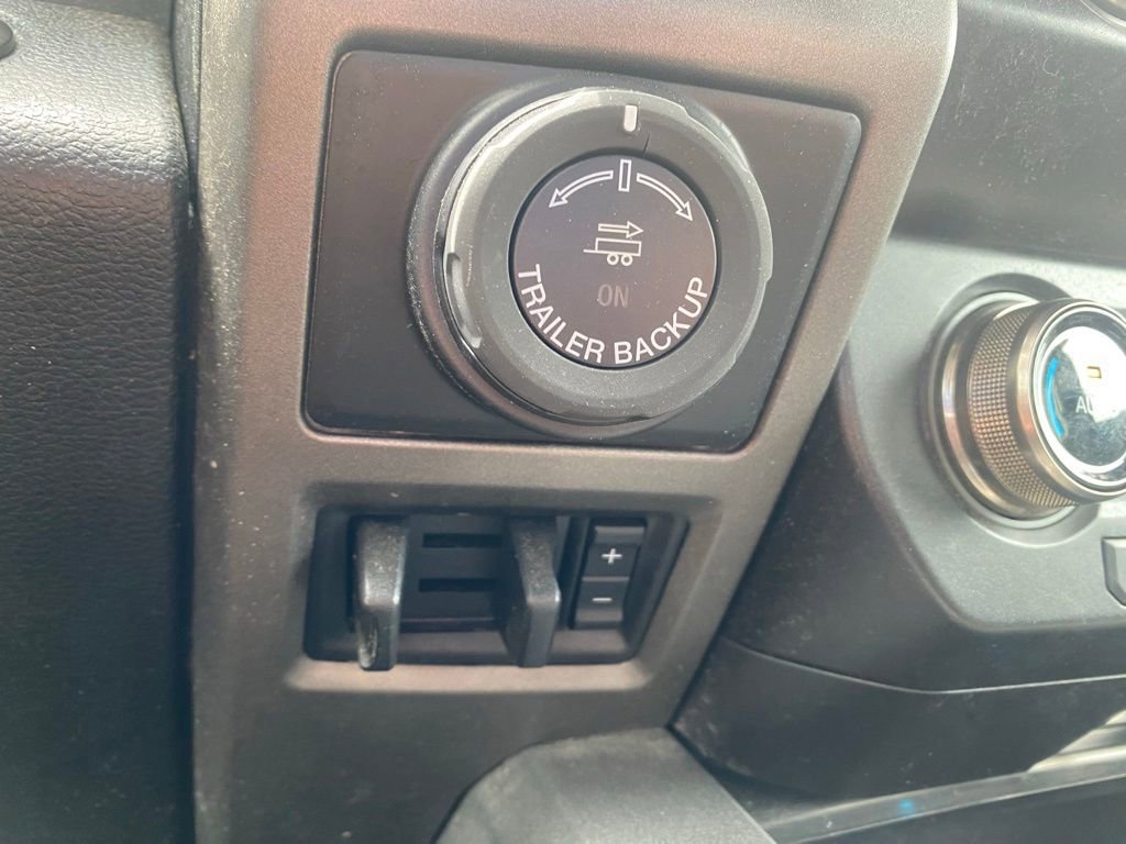 Used 2020 Ford F150 Raptor w/ Equipment Group 802A Luxury AWD/4WD image 24