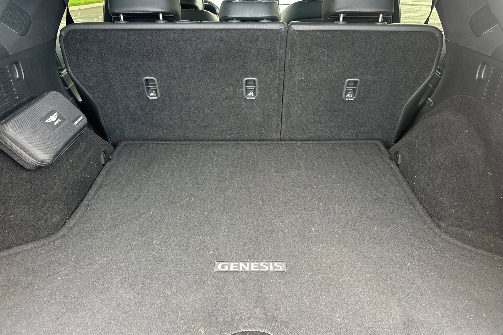 Used 2023 Genesis GV70 2.5T w/ Sport Prestige Package image 19