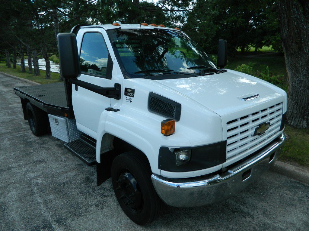 Used 2003 Chevrolet Kodiak C4500 2WD Regular Cab image 3