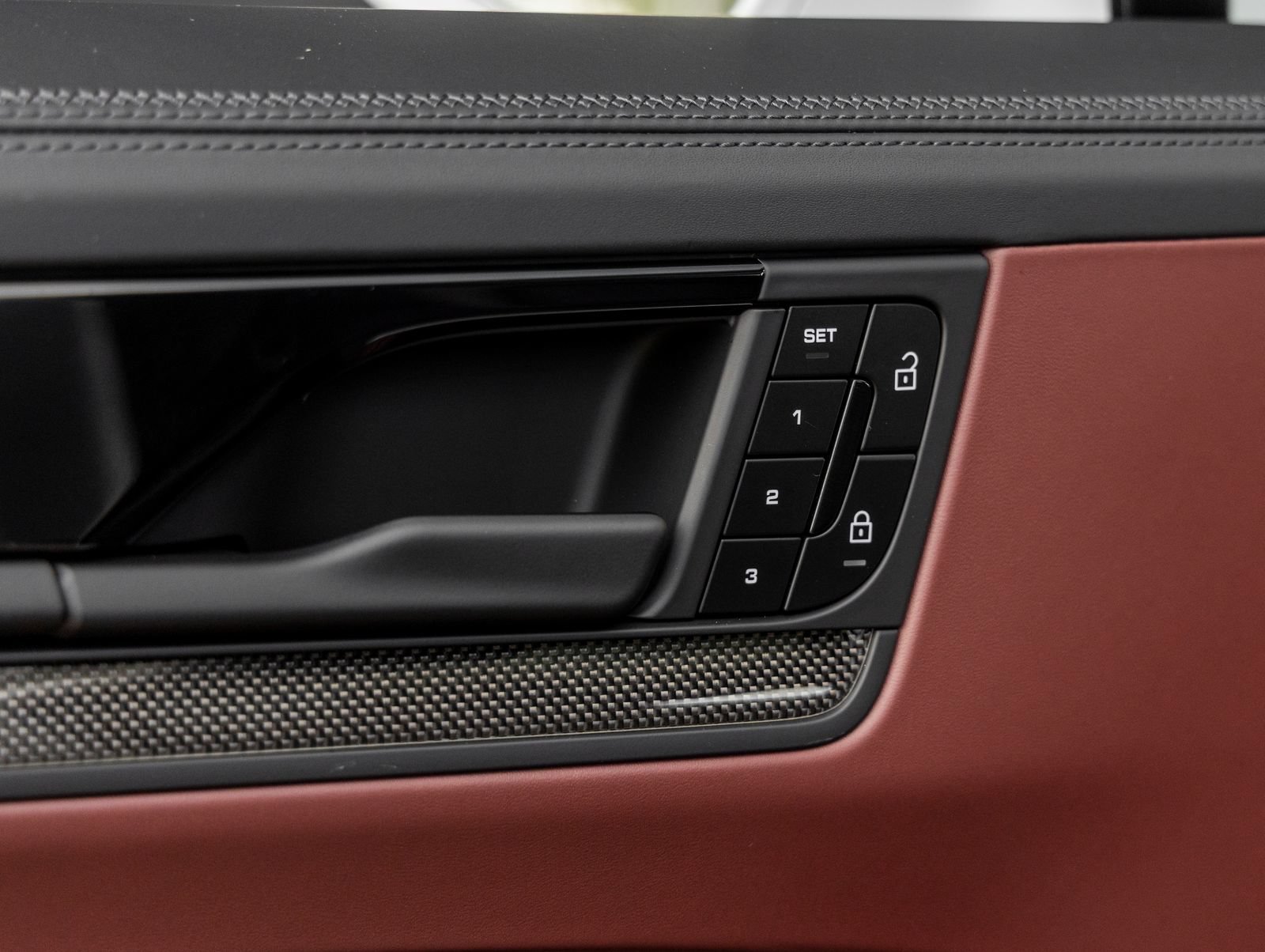 New 2026 Porsche Cayenne GTS AWD/4WD image 21