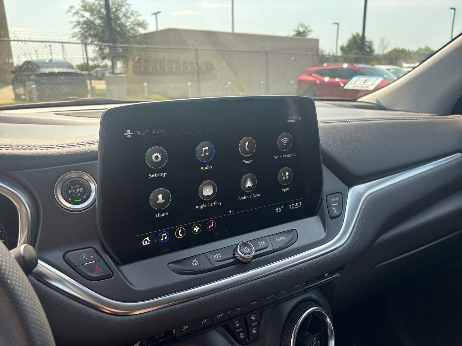 Used 2025 Chevrolet Blazer LT FWD image 20