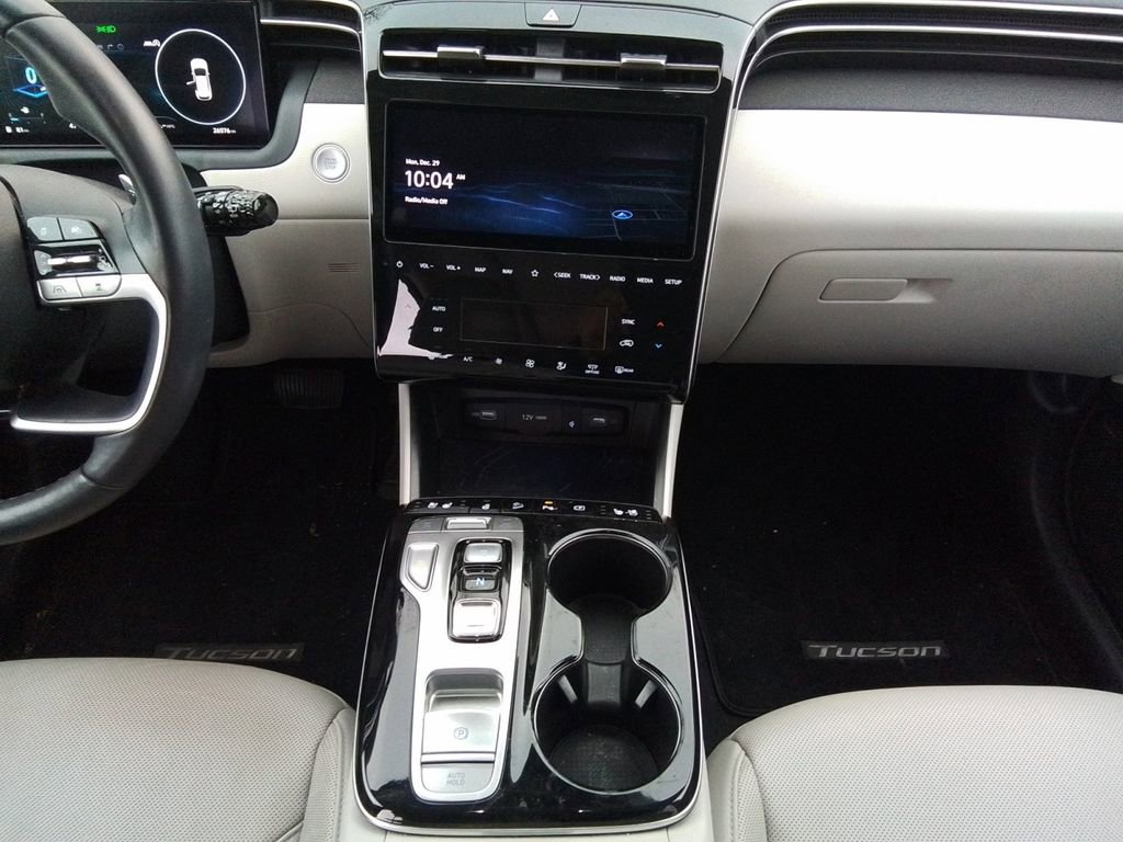 Used 2022 Hyundai Tucson Limited image 11