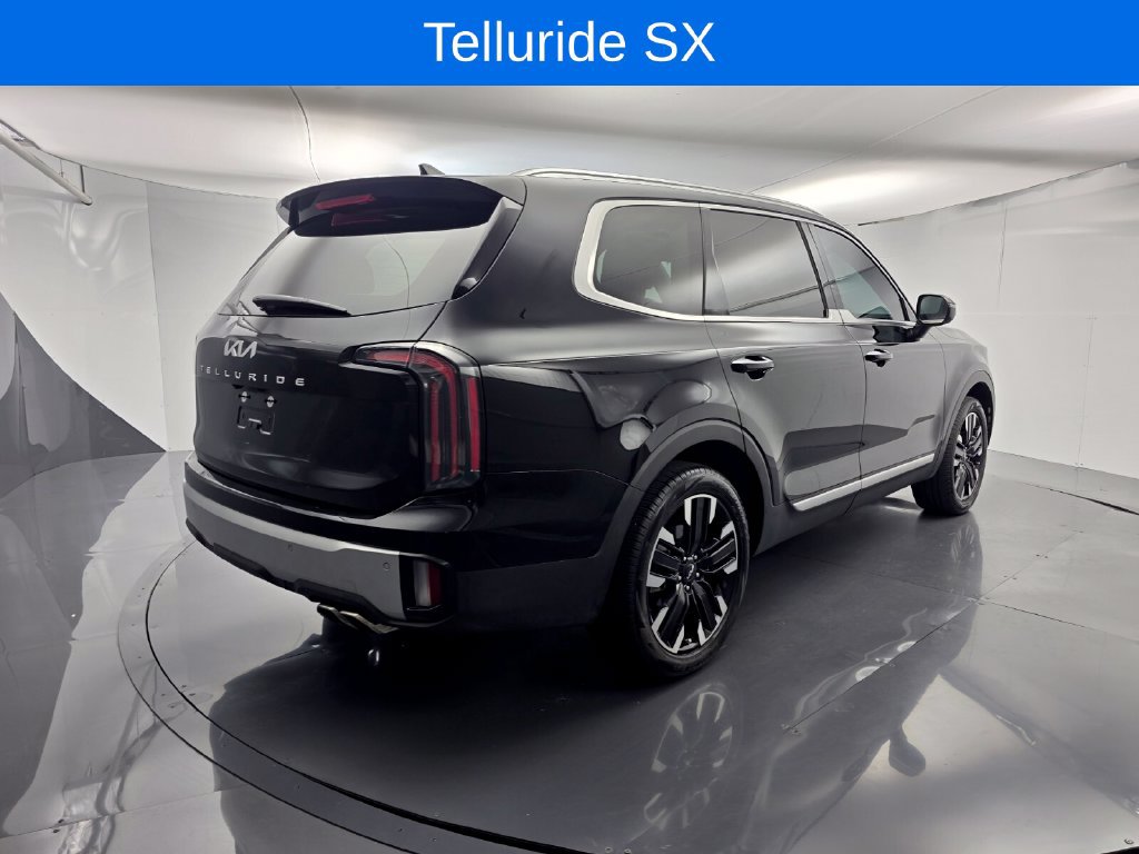 Used 2024 Kia Telluride SX FWD image 4