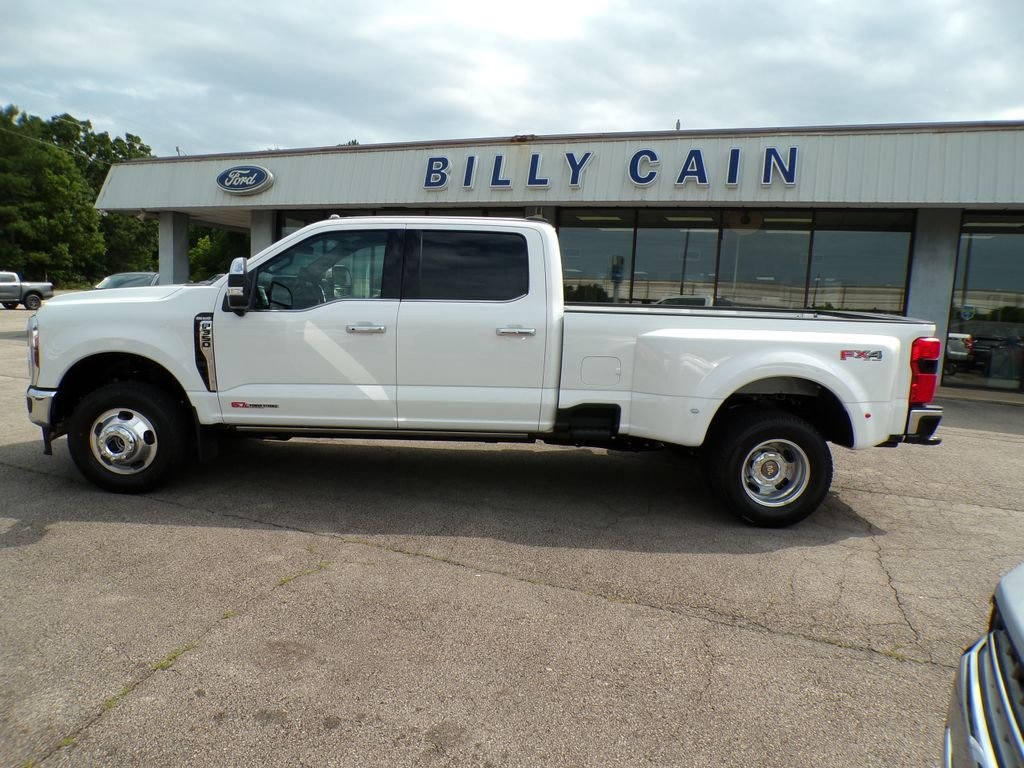 New 2026 Ford F350 King Ranch w/ Chrome Package AWD/4WD image 4