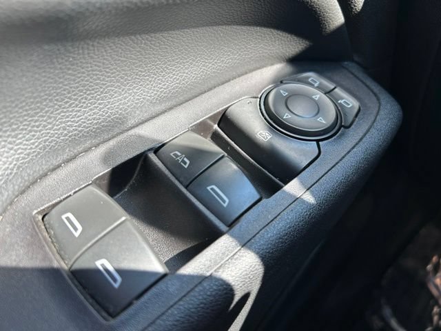 Used 2018 Chevrolet Equinox Premier AWD/4WD image 27