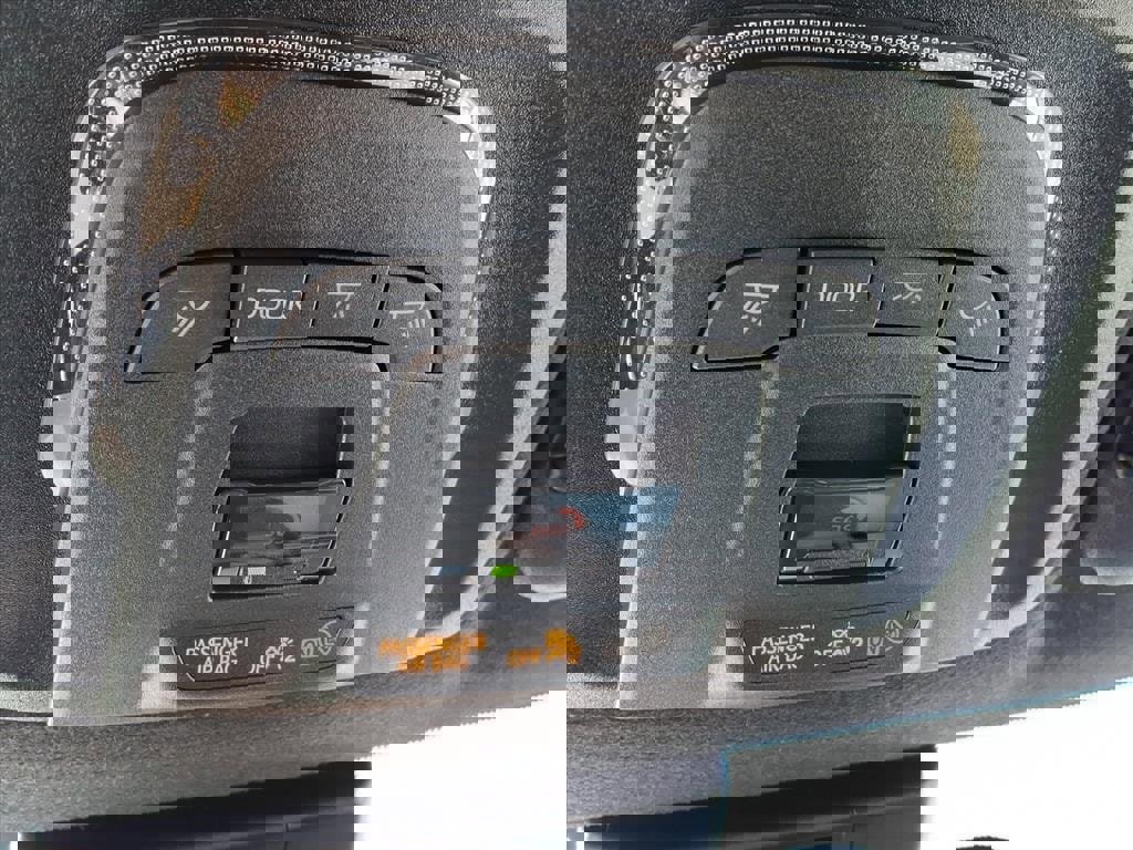 Certified 2026 Toyota Corolla SE image 21