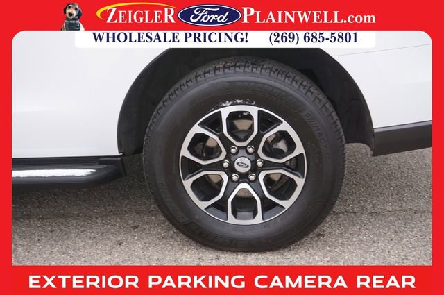Used 2024 Ford Expedition XLT image 9