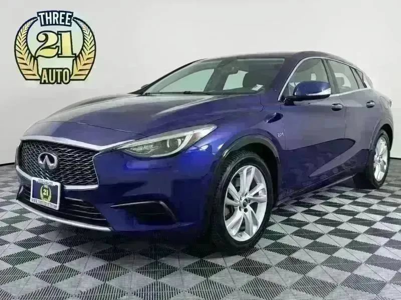 Used 2017 INFINITI QX30 FWD image 42
