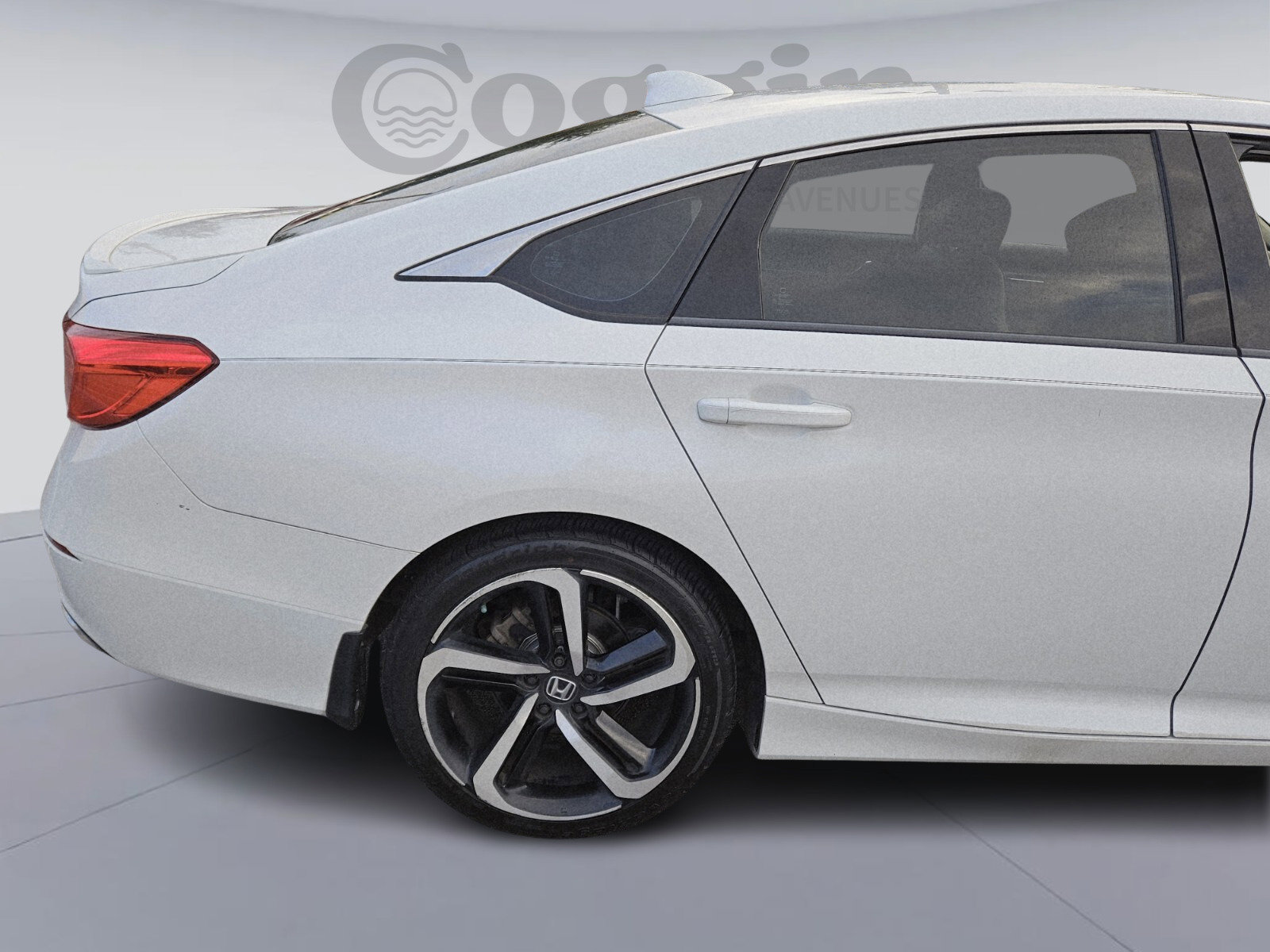 Used 2019 Honda Accord Sport image 6