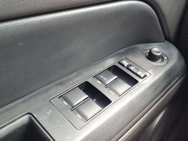 Used 2015 Jeep Compass Sport w/ Power Value Group FWD image 20
