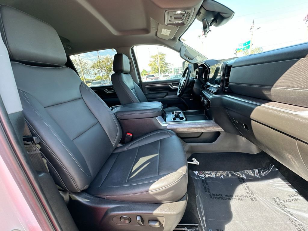 Certified 2024 Chevrolet Silverado 2500 LTZ w/ LTZ Plus Package image 29