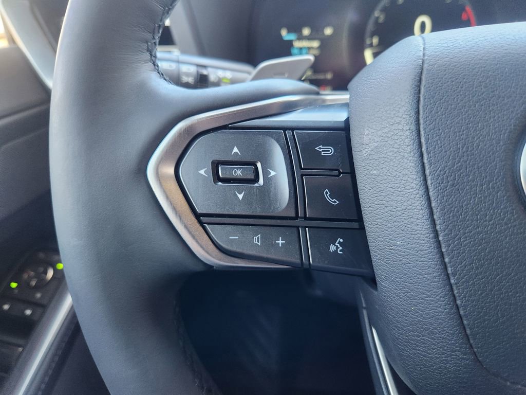 Used 2024 Lexus GX 550 w/ Accessory Package (Z1) image 27