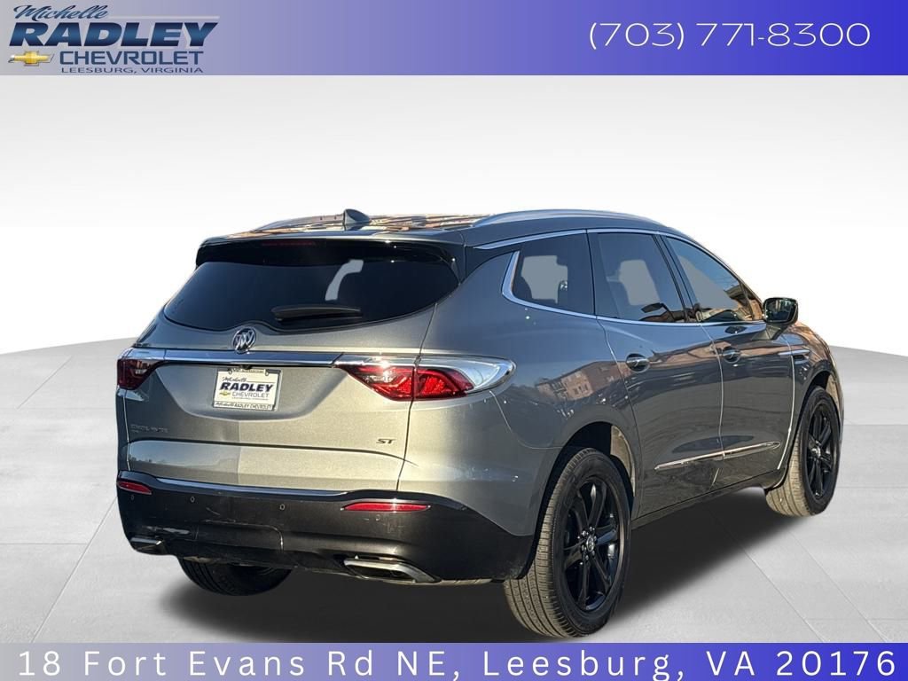 Used 2023 Buick Enclave Essence w/ Experience Buick Package image 6