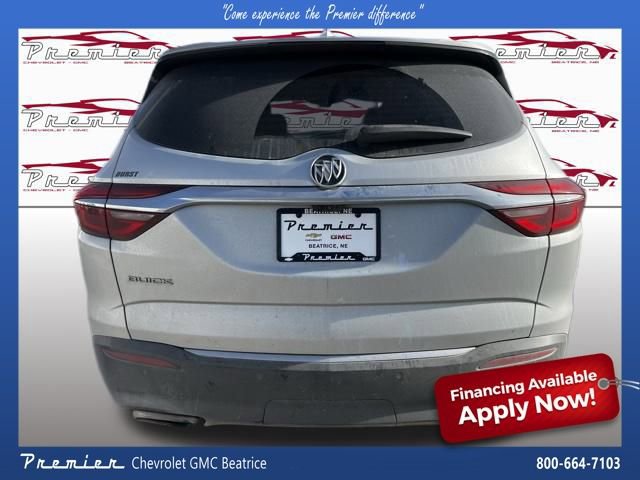 Used 2018 Buick Enclave Essence w/ Trailering Package image 4