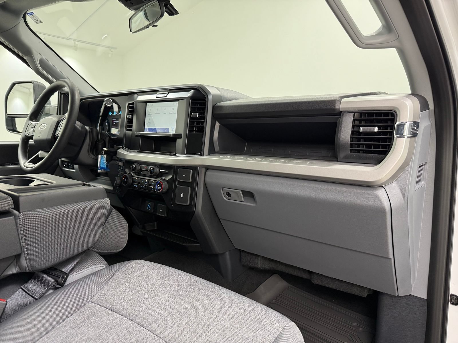 New 2026 Ford F250 XL w/ STX Appearance Package AWD/4WD image 27