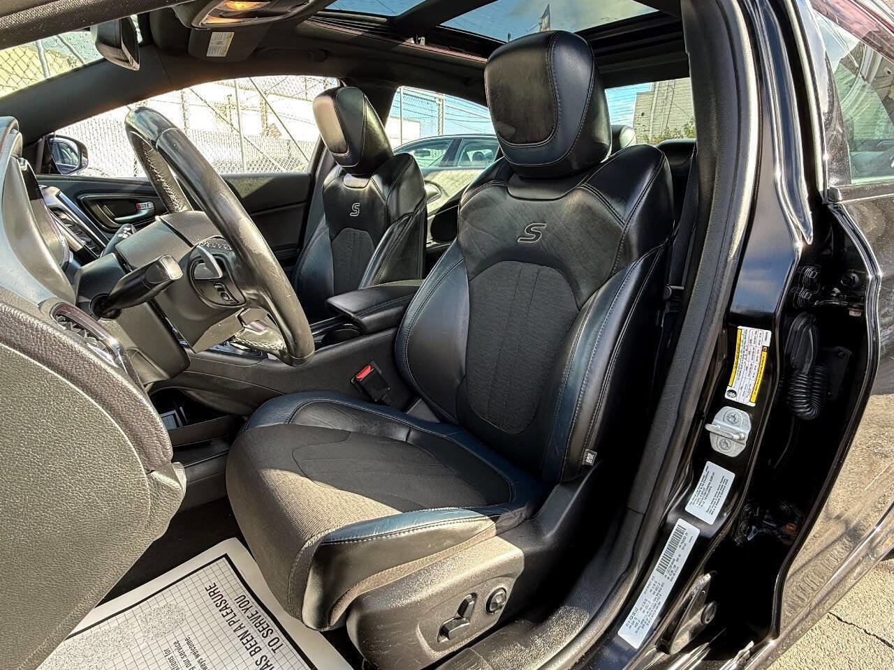 Used 2015 Chrysler 200 S w/ Navigation & Sound Group I image 11