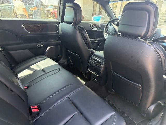 Used 2019 Lincoln Continental Premiere FWD image 7