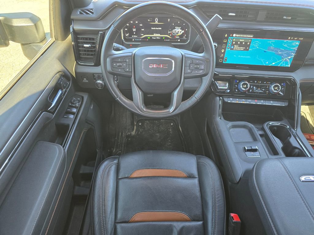 Used 2025 GMC Sierra 2500 AT4 w/ AT4 Premium Plus Package AWD/4WD image 5