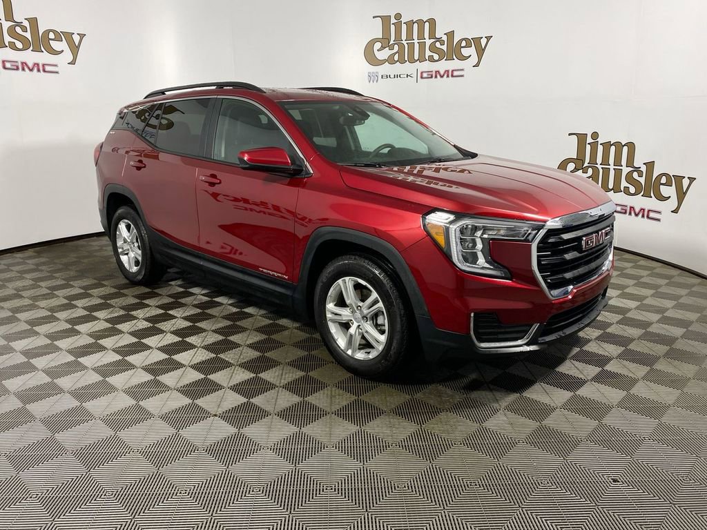 Used 2023 GMC Terrain SLE w/ Driver Convenience Package