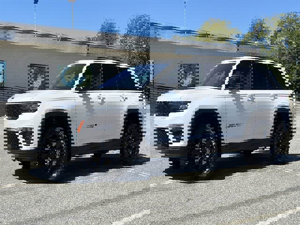 New 2025 Jeep Grand Cherokee Limited