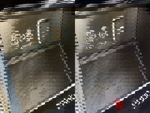 Used 2023 Jeep Grand Cherokee Altitude image 21