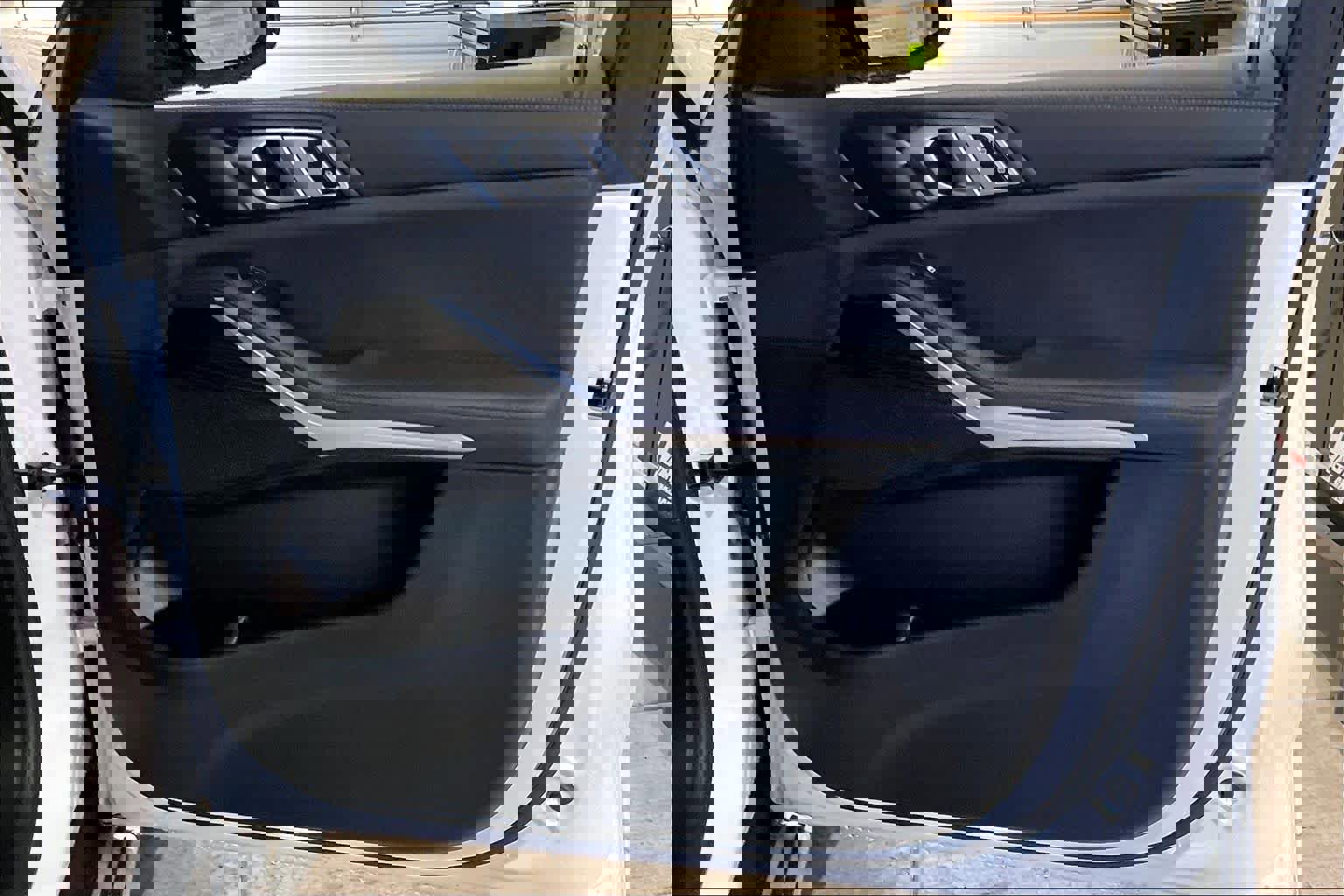 Used 2020 BMW X5 xDrive40i w/ Convenience Package image 26