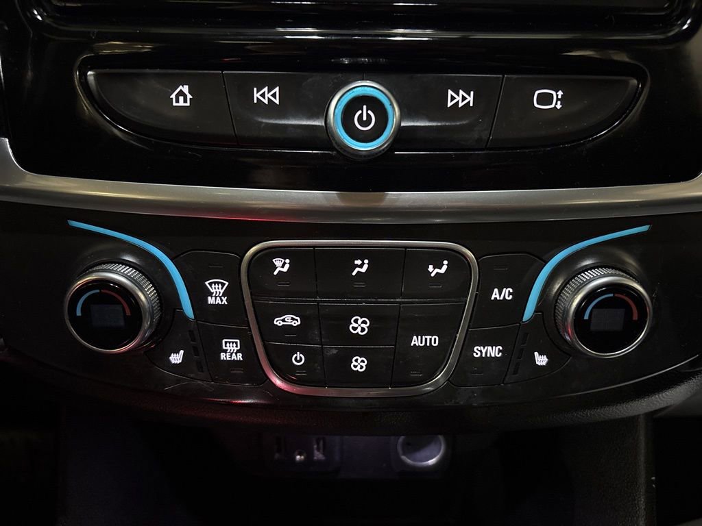 Used 2019 Chevrolet Traverse LT w/ LT Premium Package image 33