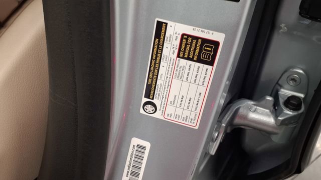 Used 2024 Mercedes-Benz GLE 350 4MATIC image 35