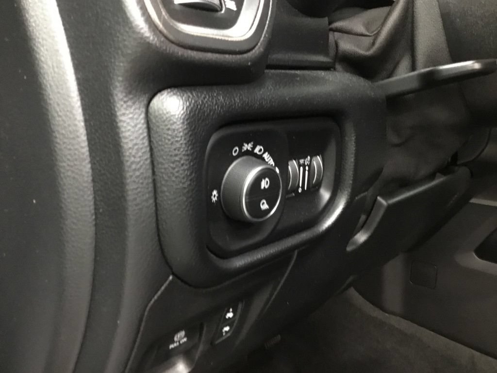 Used 2021 RAM 1500 Sport w/ Trailer Tow Group AWD/4WD image 10