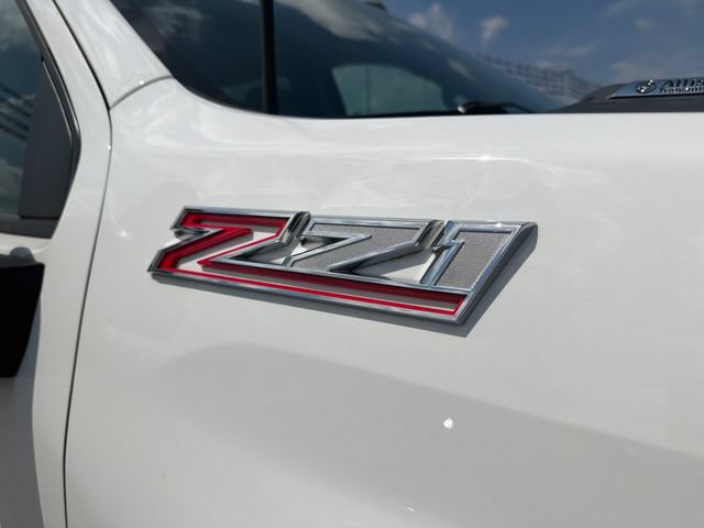 Used 2023 Chevrolet Silverado 2500 LT w/ Convenience Package AWD/4WD image 5