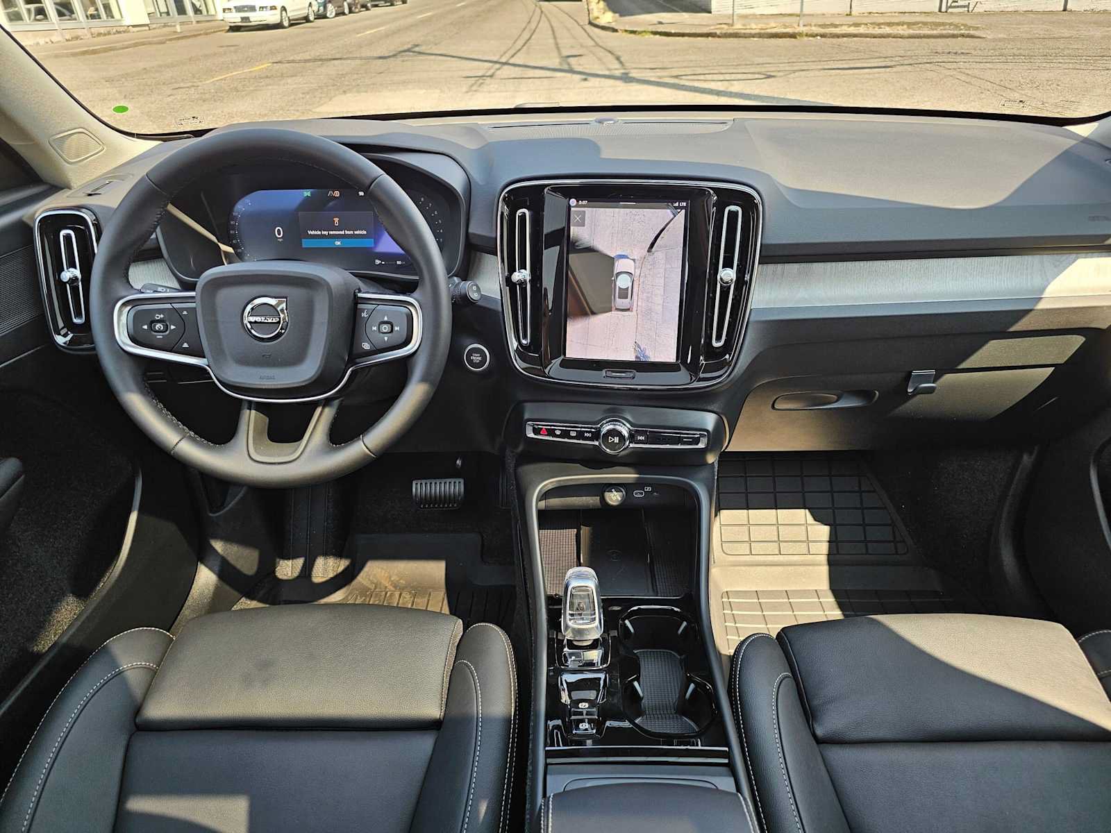 New 2026 Volvo XC40 B5 Plus w/ Protection Package Premier AWD/4WD image 19