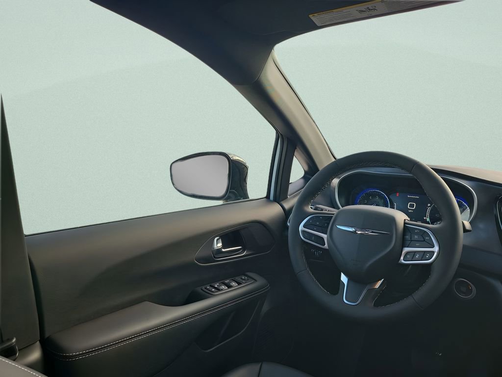 New 2026 Chrysler Voyager LX image 15