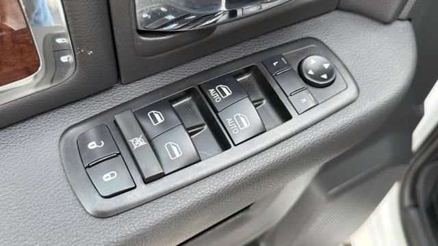 Used 2011 RAM 1500 Laramie AWD/4WD image 27