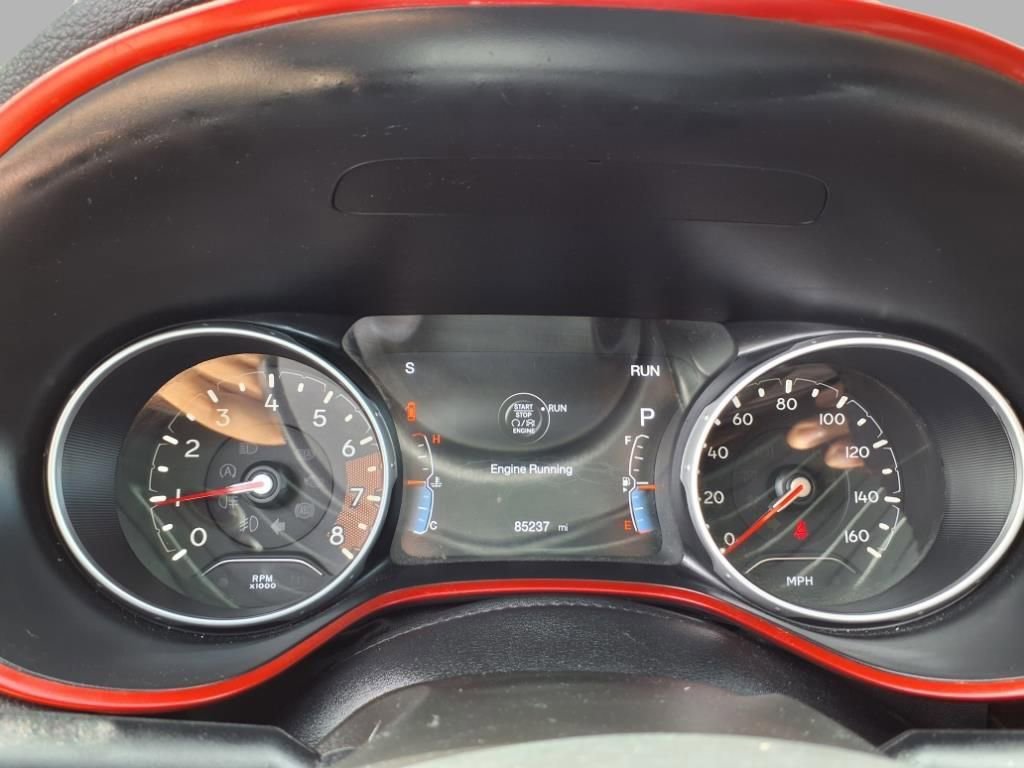 Used 2020 Jeep Compass Trailhawk image 15
