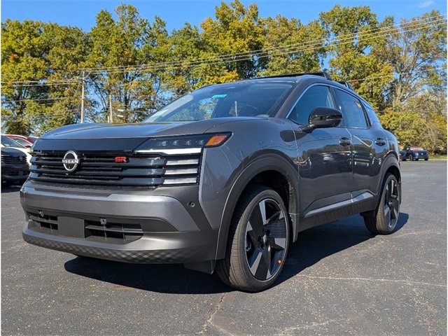 New 2026 Nissan Kicks SR image 3