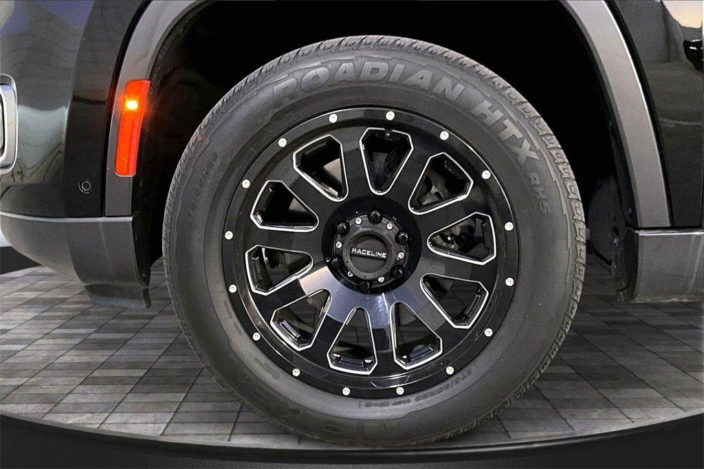 Used 2022 Jeep Wagoneer Series II image 10