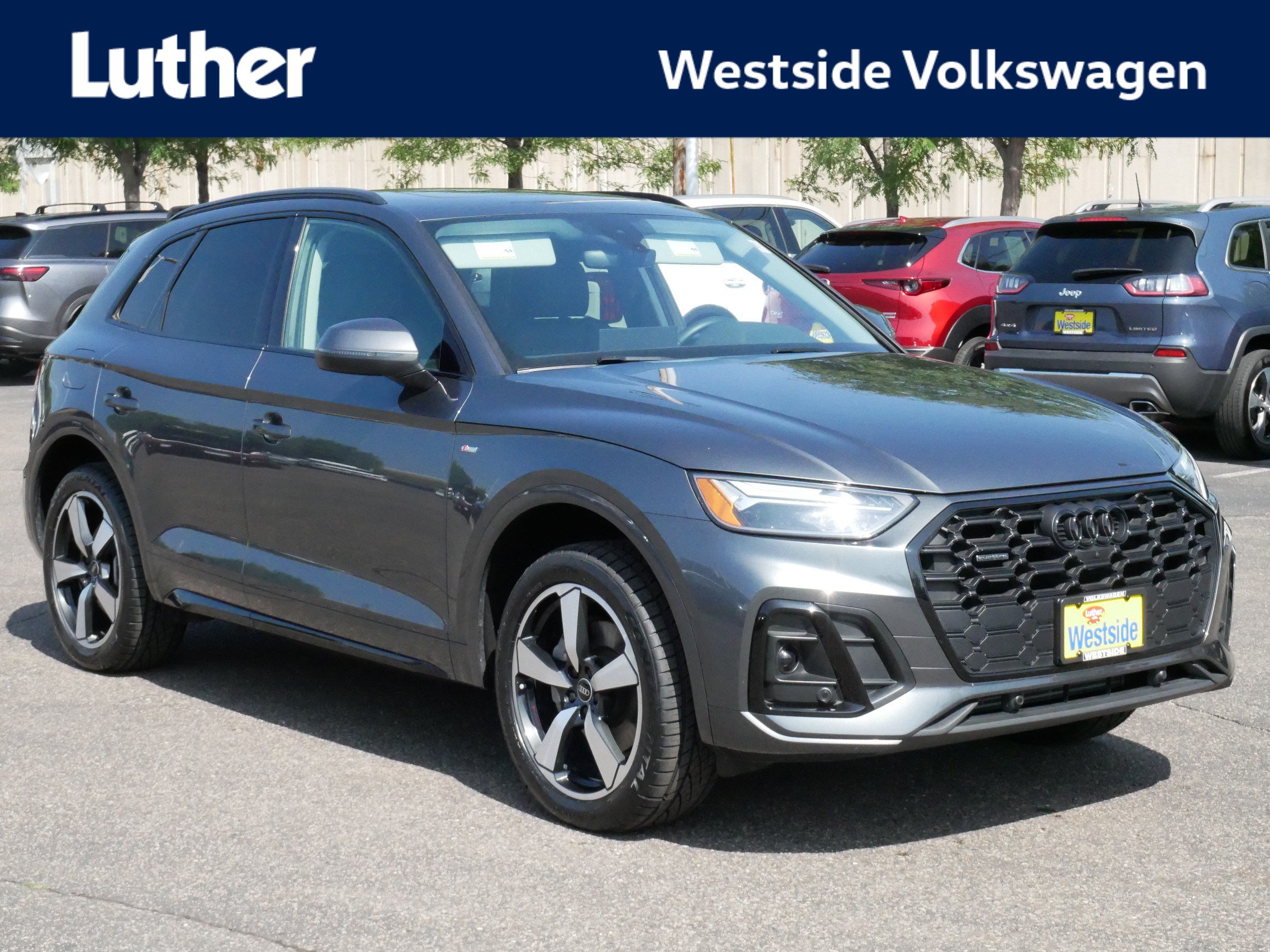 Used 2023 Audi Q5 2.0T Premium Plus w/ Premium Plus Package