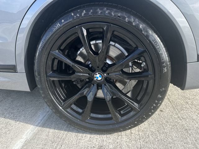 Used 2024 BMW X7 xDrive40i w/ Executive Package AWD/4WD image 11