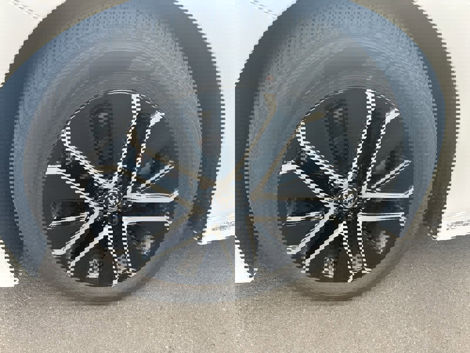 Used 2023 Toyota Mirai image 13