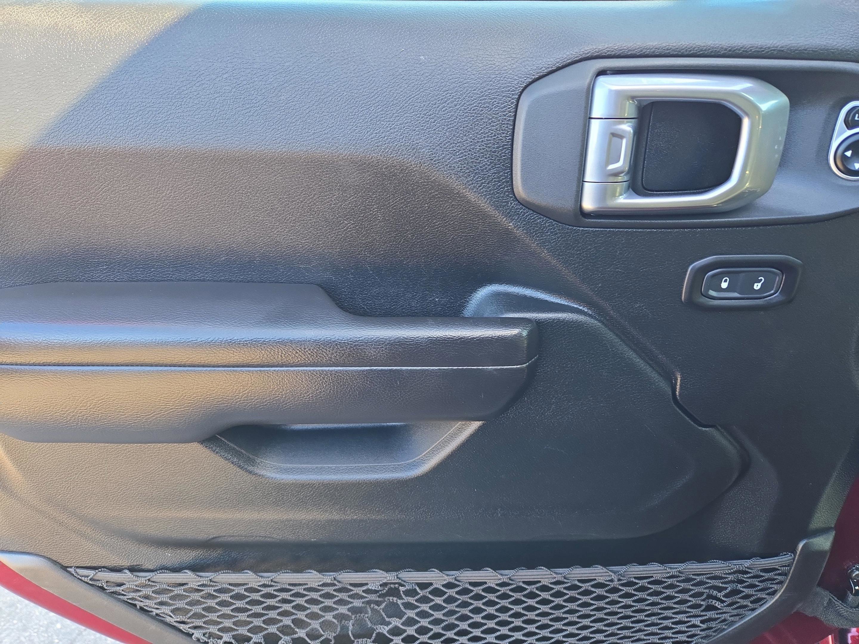 Used 2021 Jeep Wrangler Unlimited Sport image 18