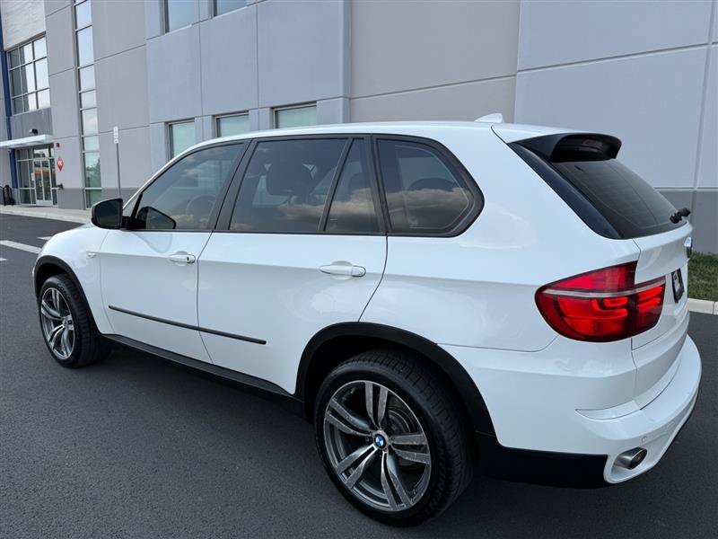 Used 2011 BMW X5 xDrive35d AWD/4WD image 7