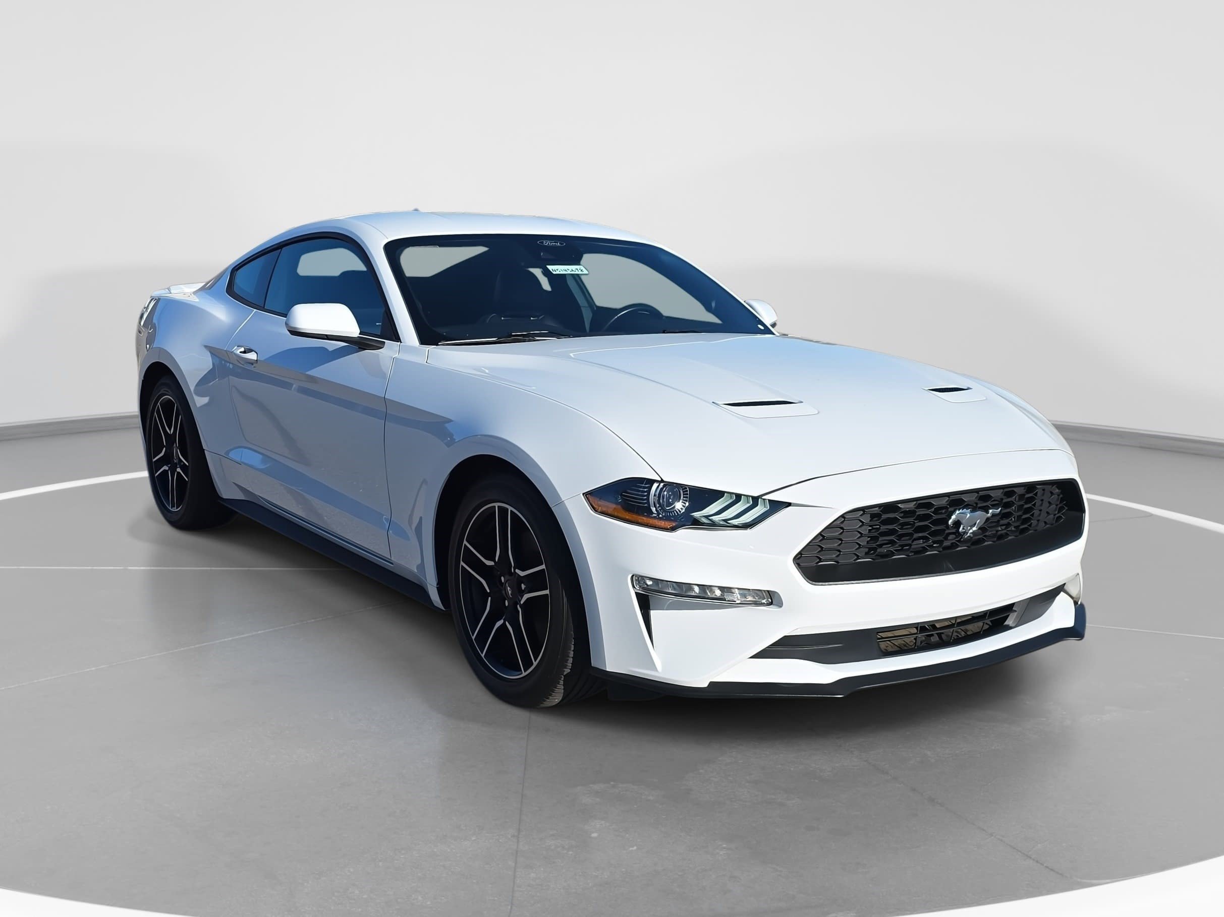 Used 2022 Ford Mustang Premium image 3