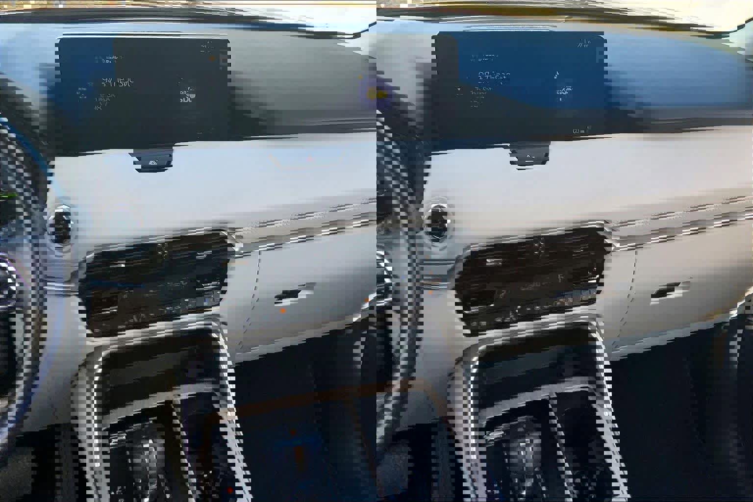 Used 2024 MAZDA CX-90 3.3 Turbo S w/ Premium Package image 7