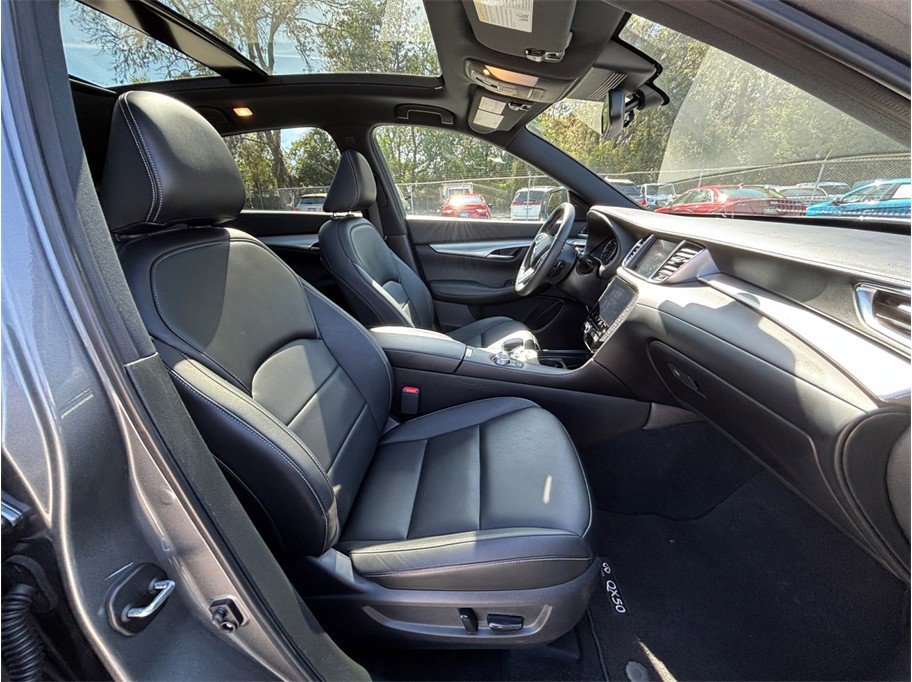 Used 2020 INFINITI QX50 Essential w/ Edition 30 Package image 45