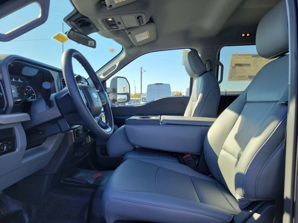 New 2026 Ford F450 XL image 18
