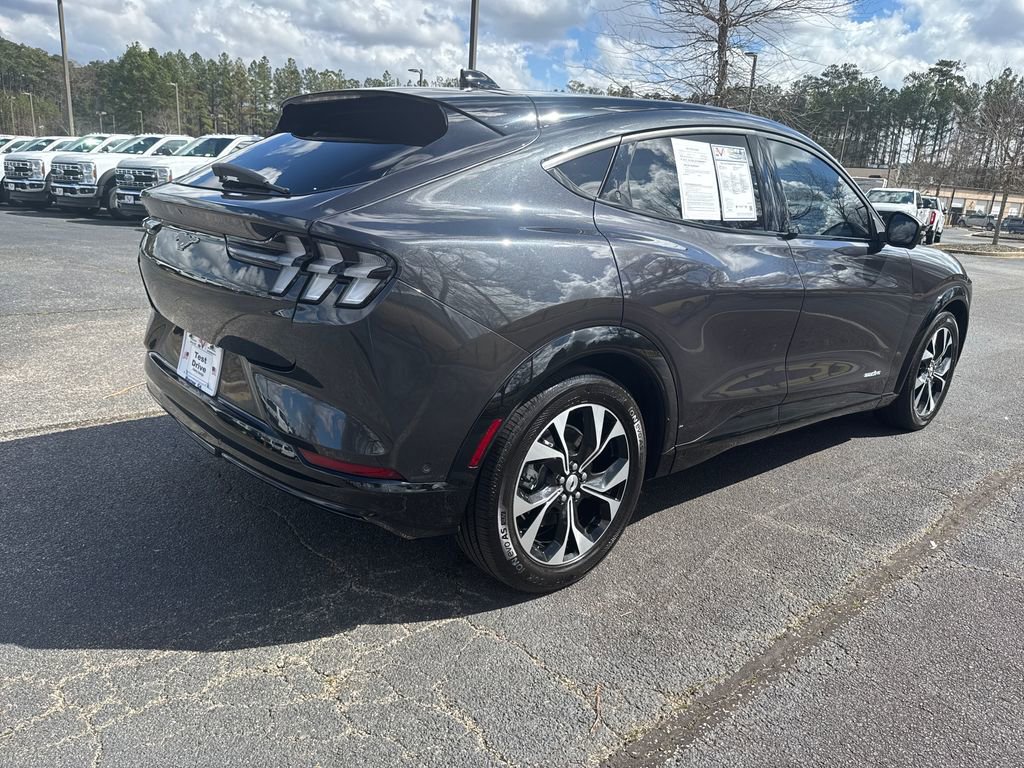 Used 2021 Ford Mustang Mach-E Premium image 5