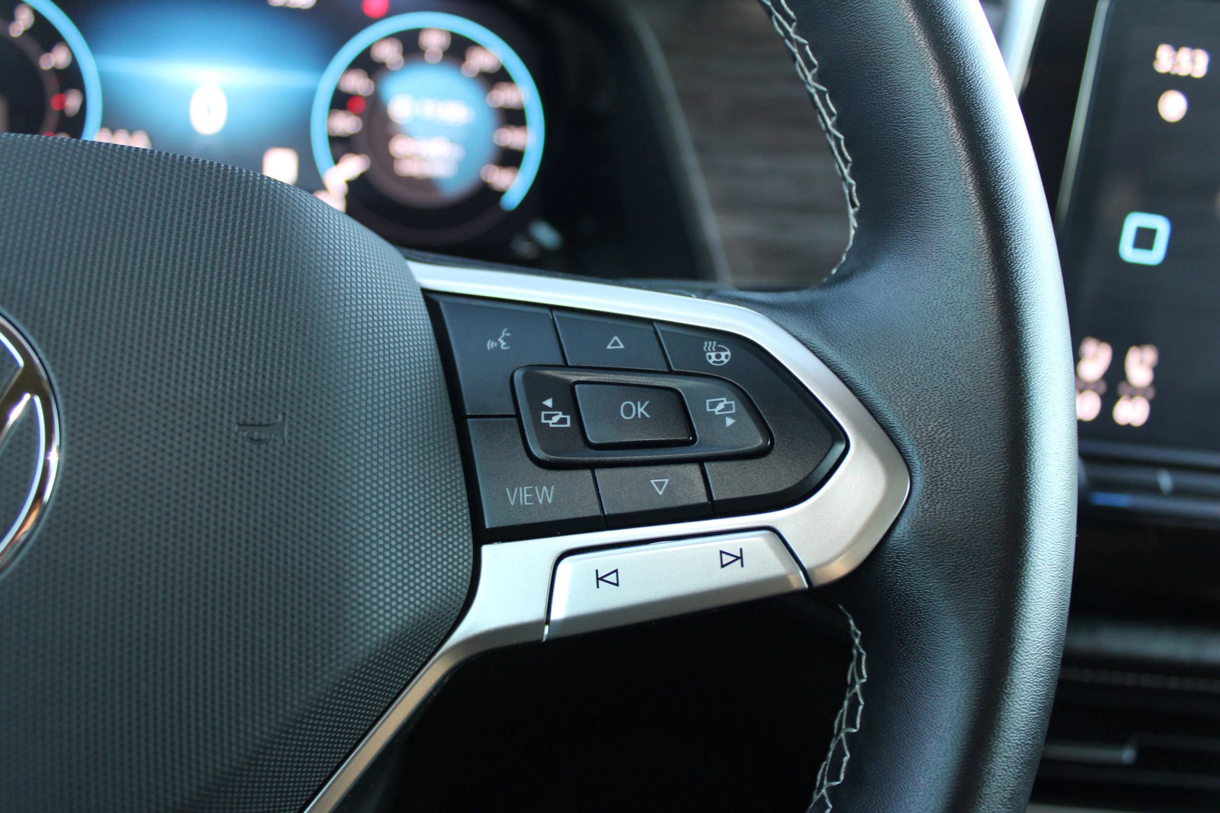 Used 2024 Volkswagen Atlas SEL image 22